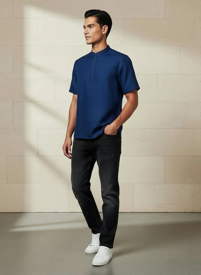 سبلاش فيڤ Men Regular Fit Mandarin Collar Short Sleeves Shirt